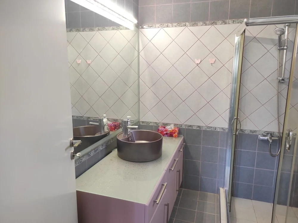 Crete Getaway 3Bd Apt w Garden and View