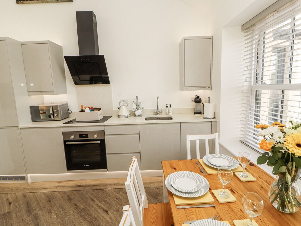 Lakes View Apartment 2