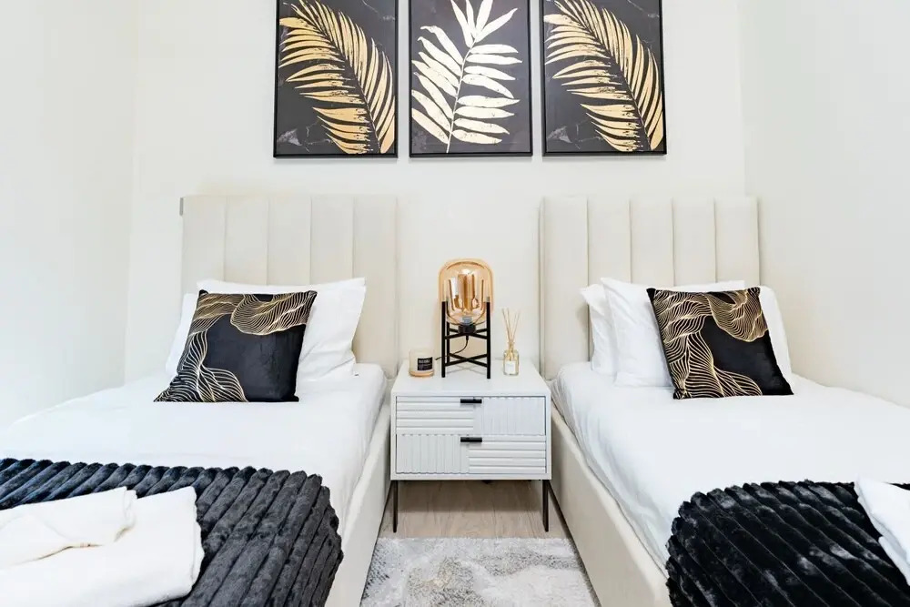Nasma Luxury Stays - Azizi Riviera 44