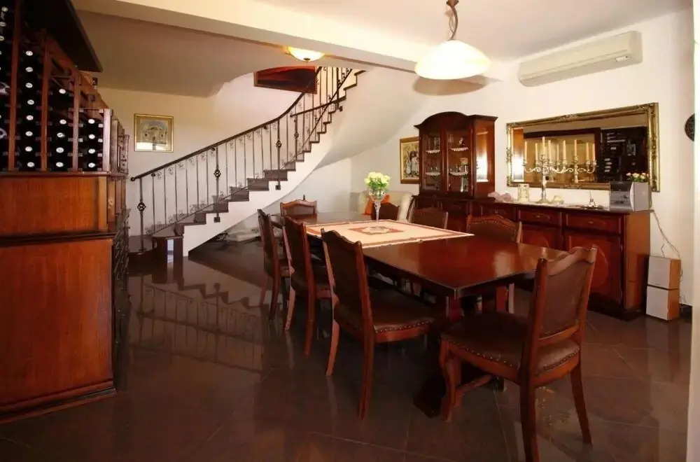 Villa Boskovic - Four-bedroom Villa With Swimming Pool and Sea View 8 ID Direct Booker 2142