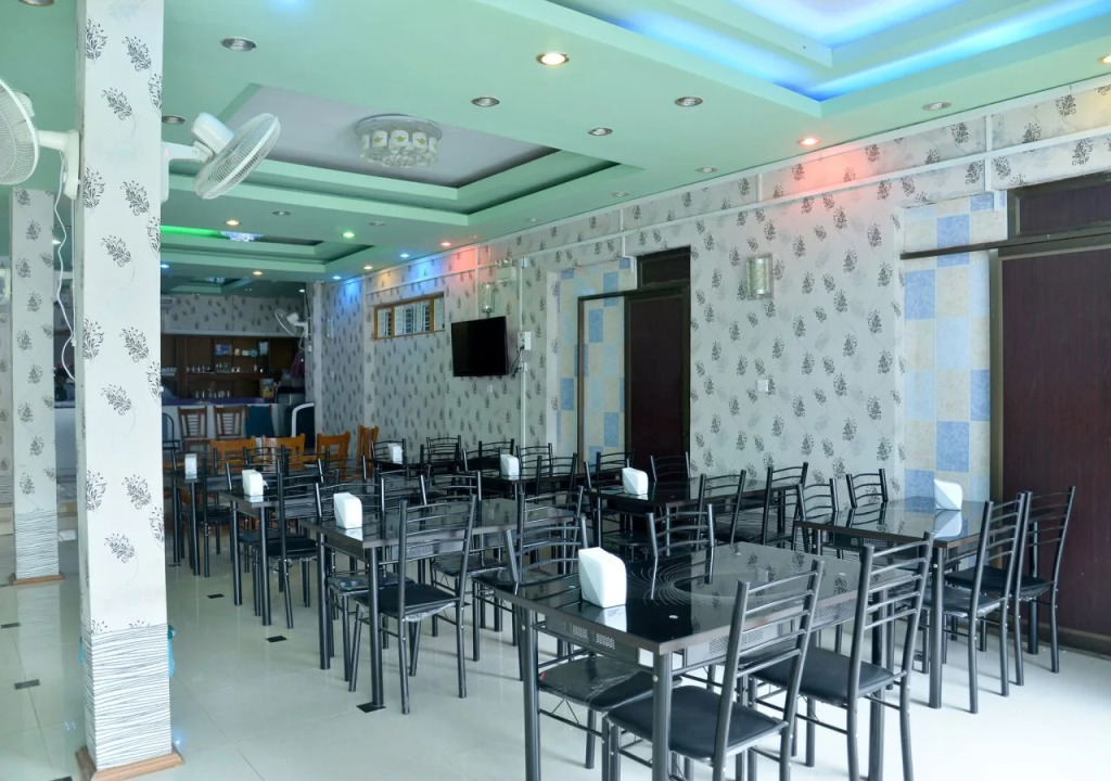 New Golden Forward Hotel