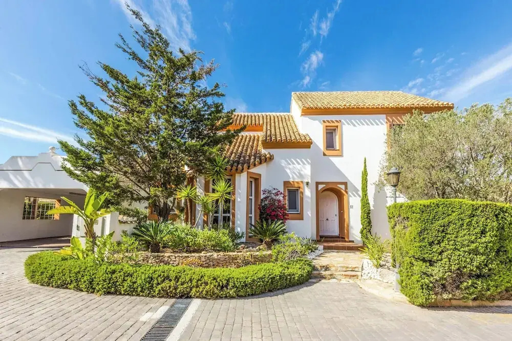 Las Brisas 93