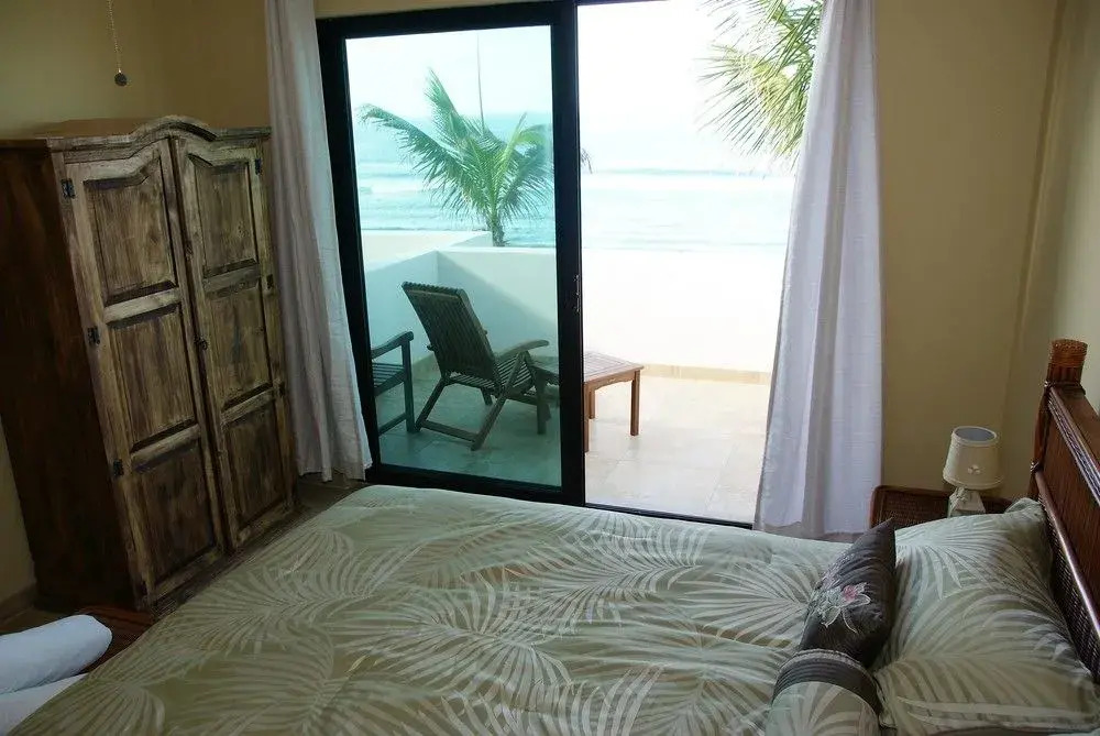 The Cerritos Beach Inn