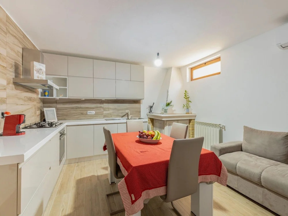 Apartment With Exclusive Swimming Pool
