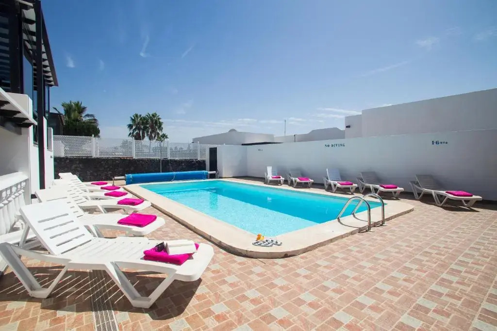 Villa Alvaro Dos by Villa Plus