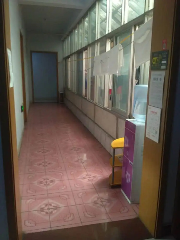 Zhangqiu Bifenggang Hotel