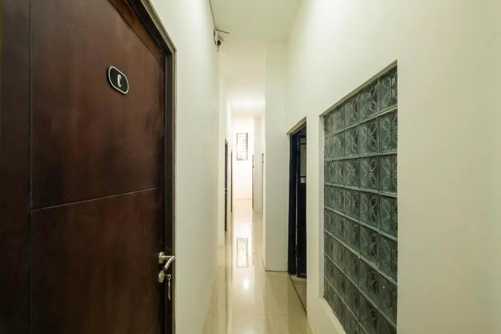 Oyo 2759 Cibeureum Residence Ii
