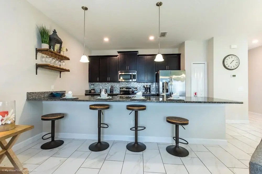 Storey Lake - 3175 Pequod Place