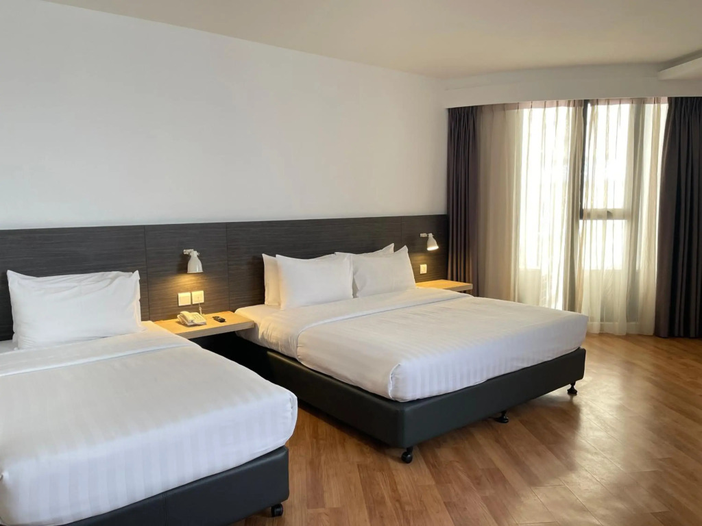 Win Hotel