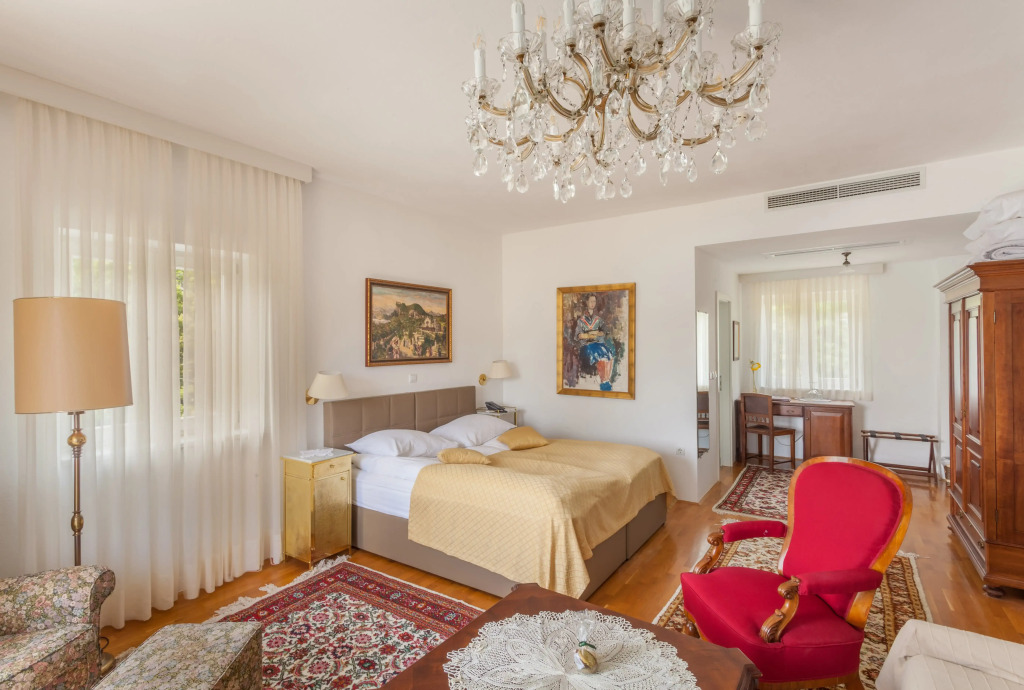Hotel Triglav
