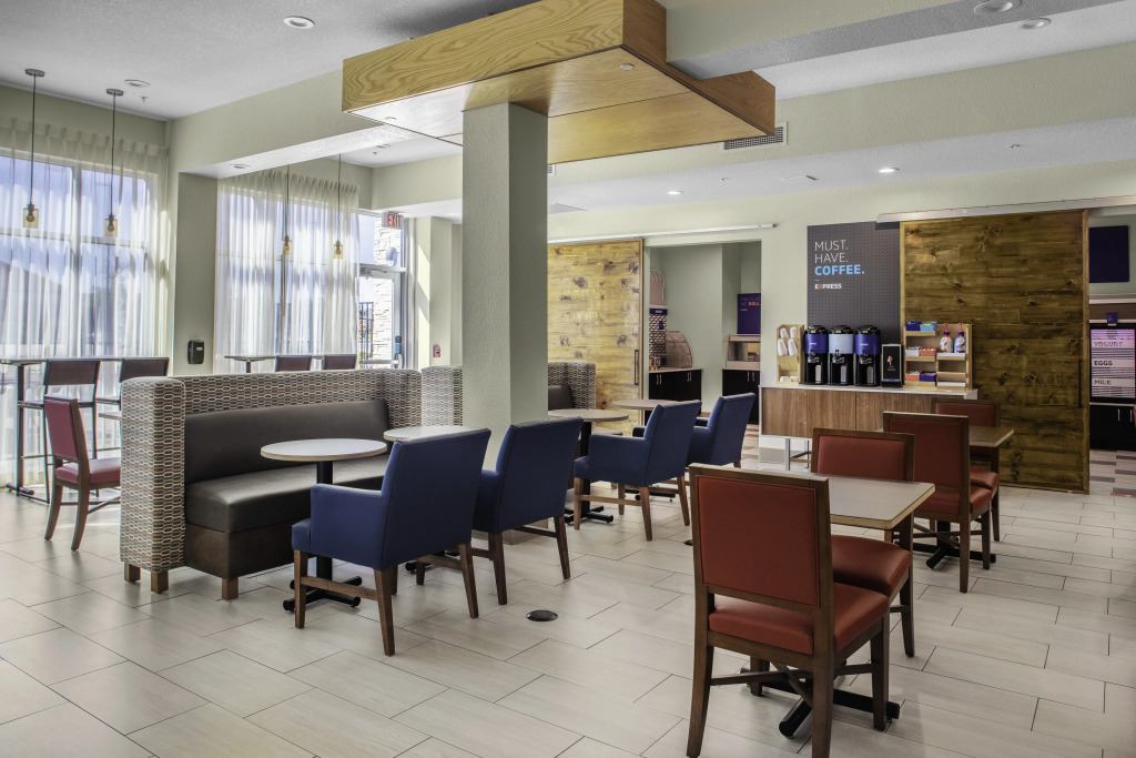 Holiday Inn Express & Suites Leander by IHG