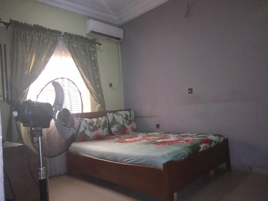 Prime Rose Hotel and Suites