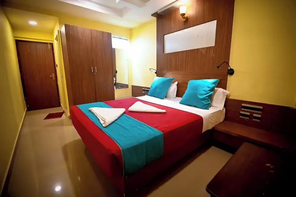 Benzy Palace Resort, Murdeshwar