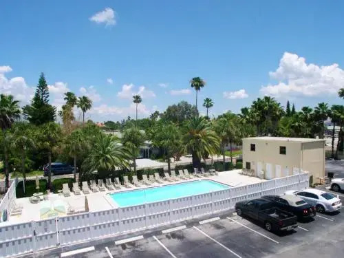 zzzzz*Madeira Place Resort Condominium*