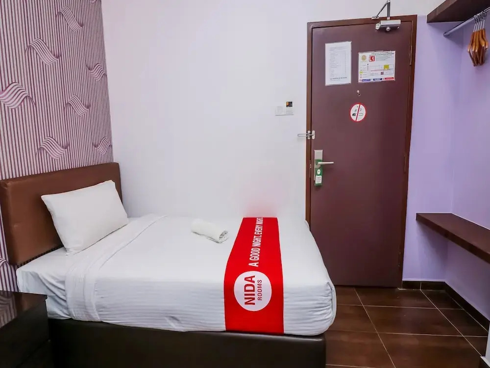 NIDA Rooms Johor Putra Kulai Aman