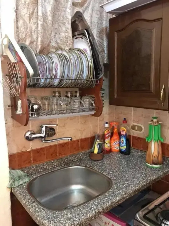 Cozy new 2 BD Amazing beach view Next to Hilton hotel Family only !العائلات فقط