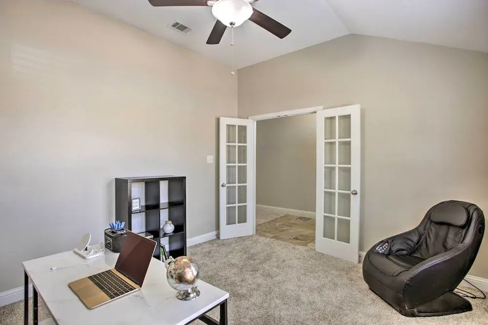 Private Yard & Grill: Greenville Vacation Rental