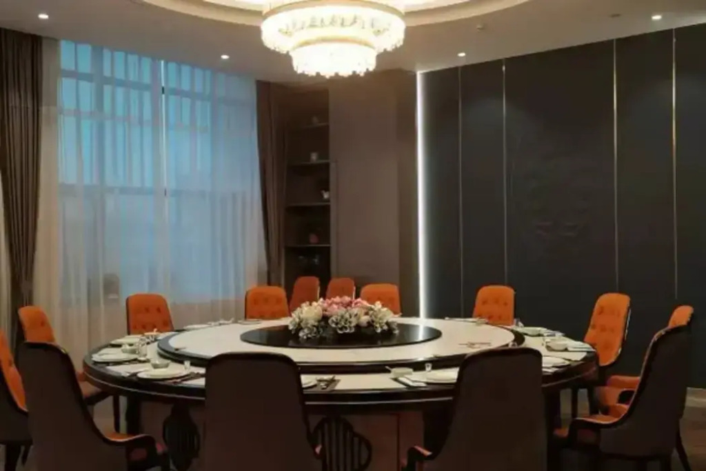 Vienna International Hotel (Lanzhou Zhongchuan Airport Flagship)