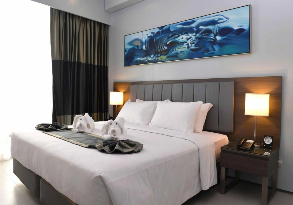 Bayfront Hotel Cebu North Reclamation