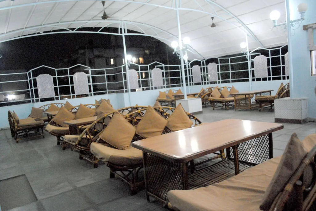 Hotel Shree Maya