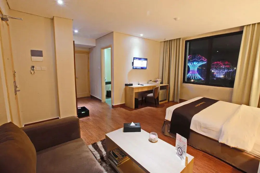 Padjadjaran Suites Resort and Convention Hotel