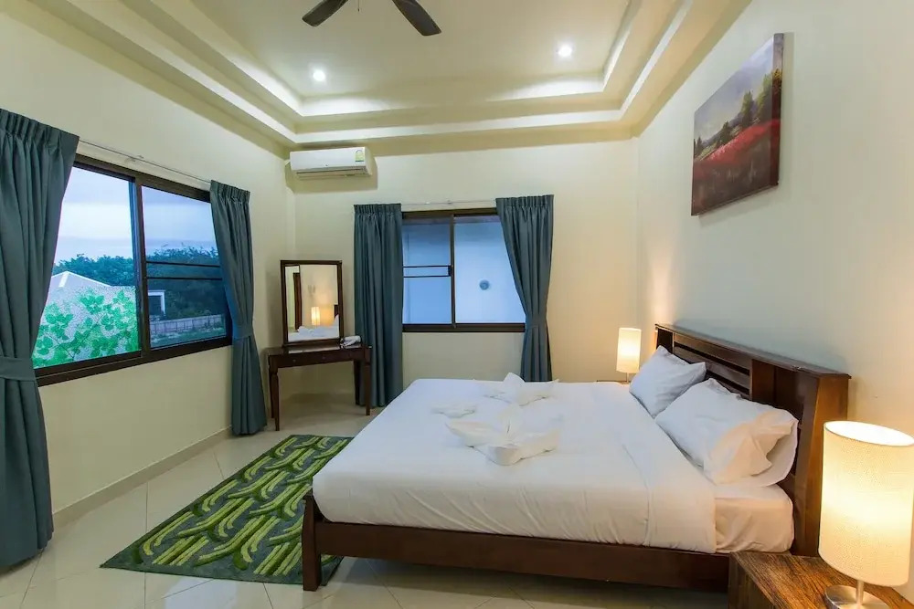 Seaview Tropical 3BR Pool Villa