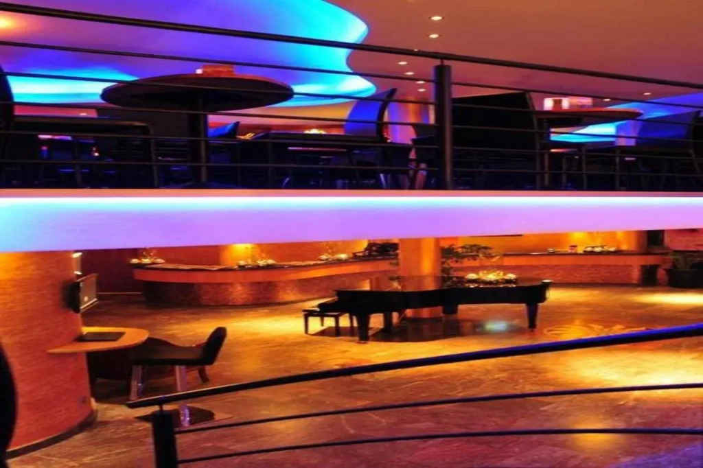 Hotel Santo