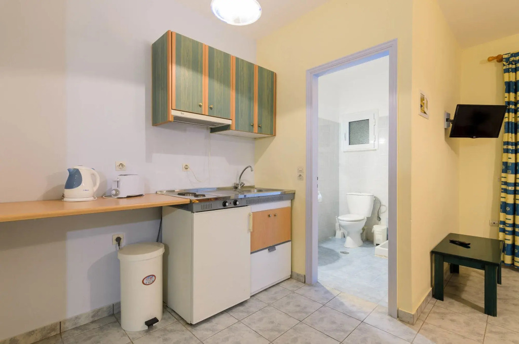 Regina Apartments