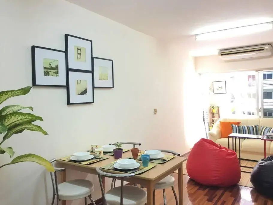 Super nice 4peoples,2 Fashion Rooms close to all central