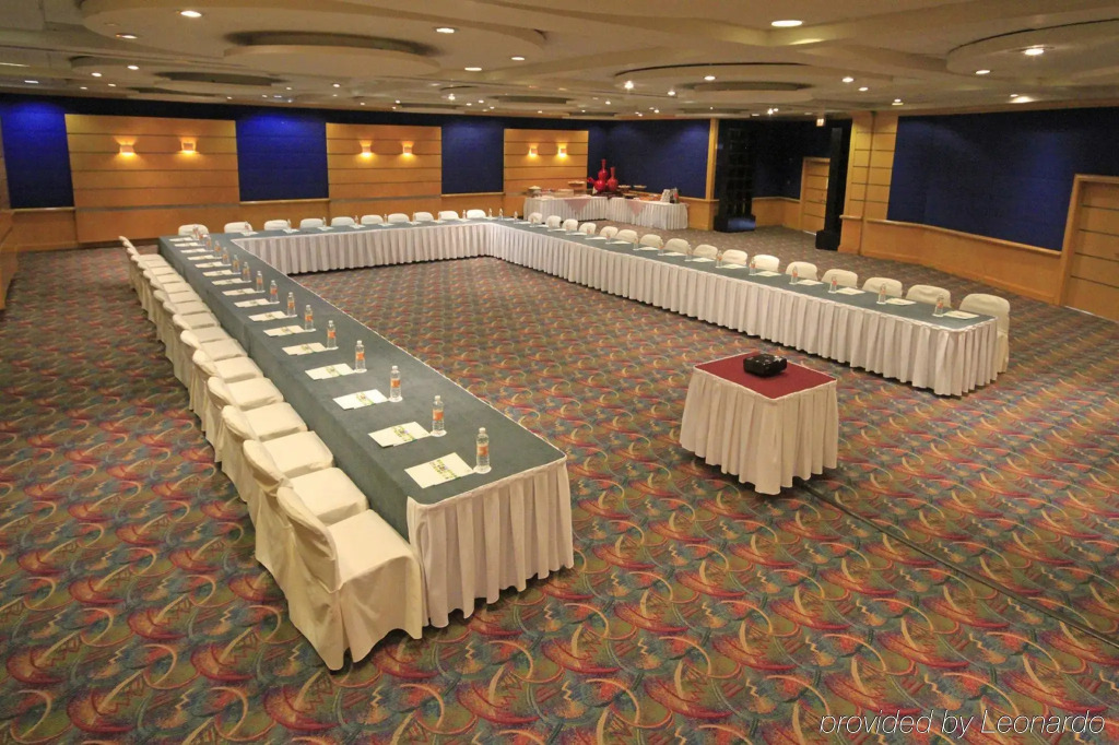 Holiday Inn Monterrey-Parque Fundidora by IHG