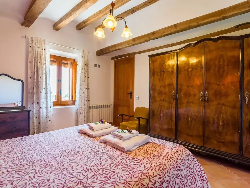 Luxurious Mansion in la Múnia With Swimming Pool and Views
