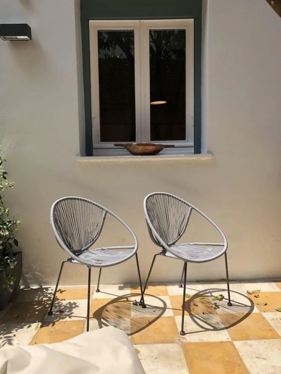 SV Acropolis Residence