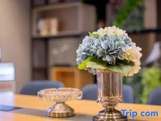 Homeinn Ease Hotel (Haohe Scenic Area Nantong University Affiliated Hospital)