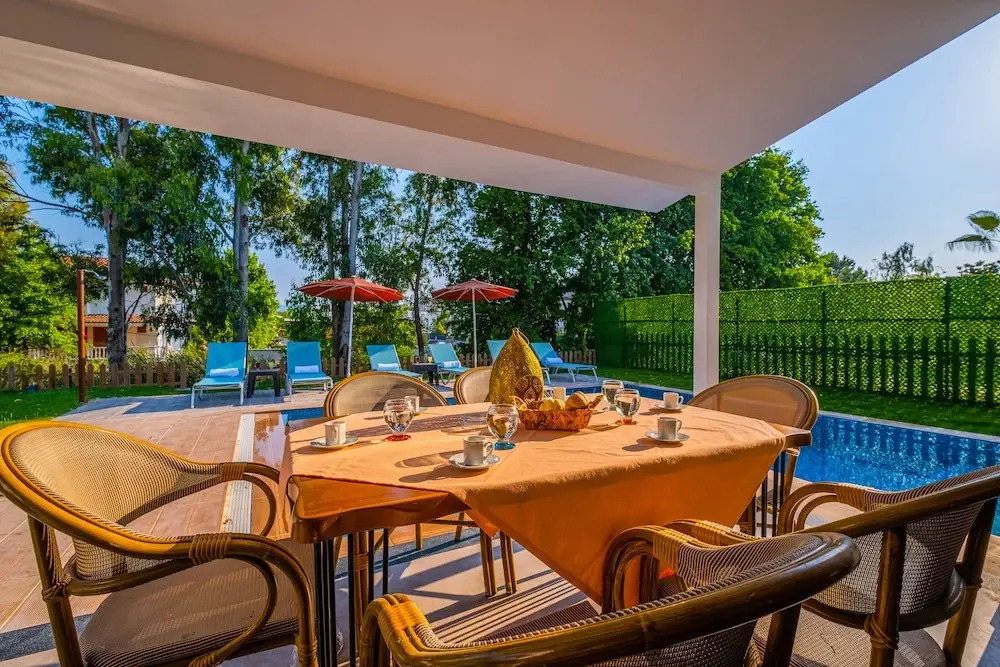Lilly Villa 2