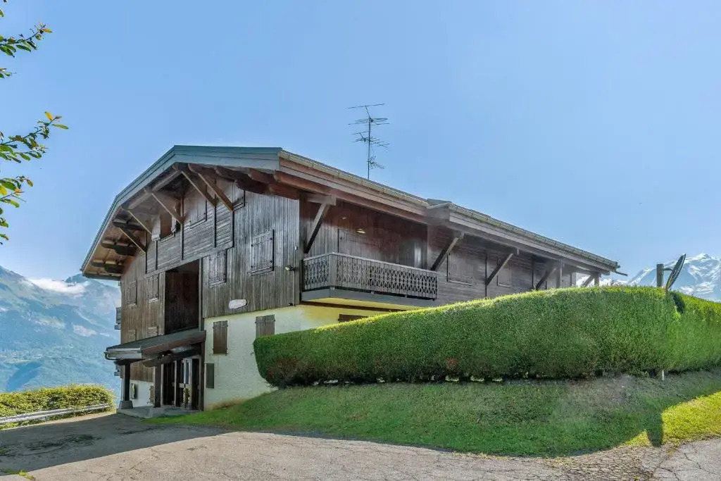 Cosy studio with view on the Mont Blanc mountain in Combloux - Welkeys
