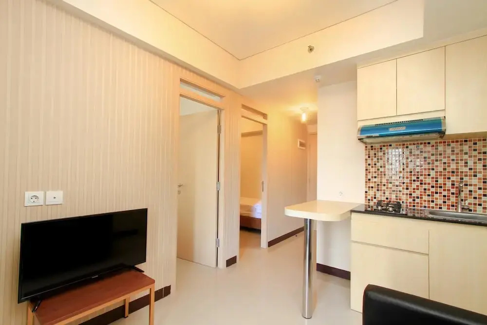19 Avenue Apartment By Roomz