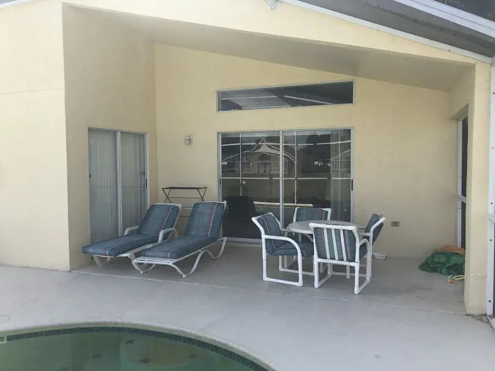 Cozy 3 Bed Home with Private Pool in Disney Area WN250GL