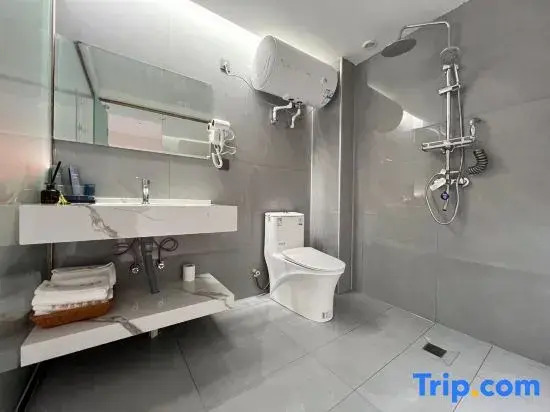 Week 8 Smart Hotel Chain (Hebeiyuan Branch)