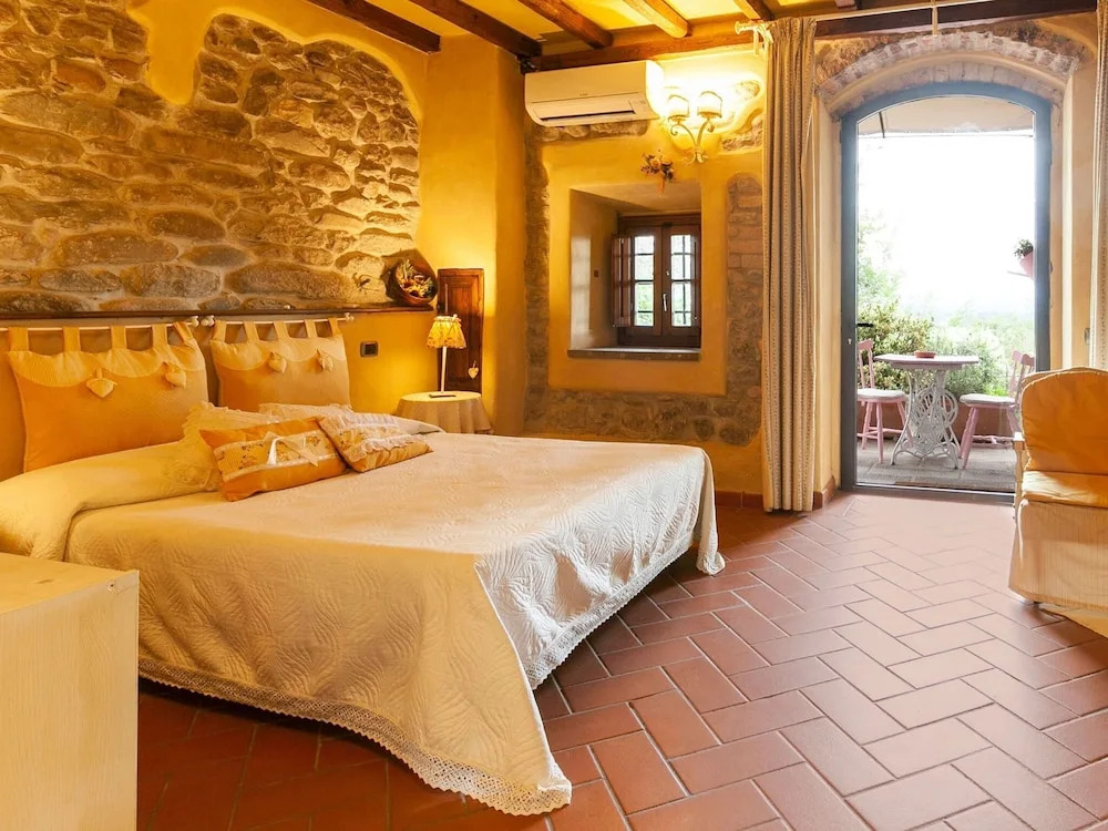 Nice Apartment in Pian di Sco-campiglia With Sauna