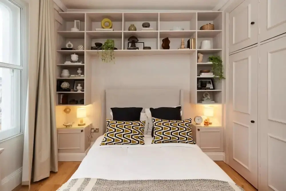 The Earl s Court Space - Modern 2Bdr Flat with Terrace Parking