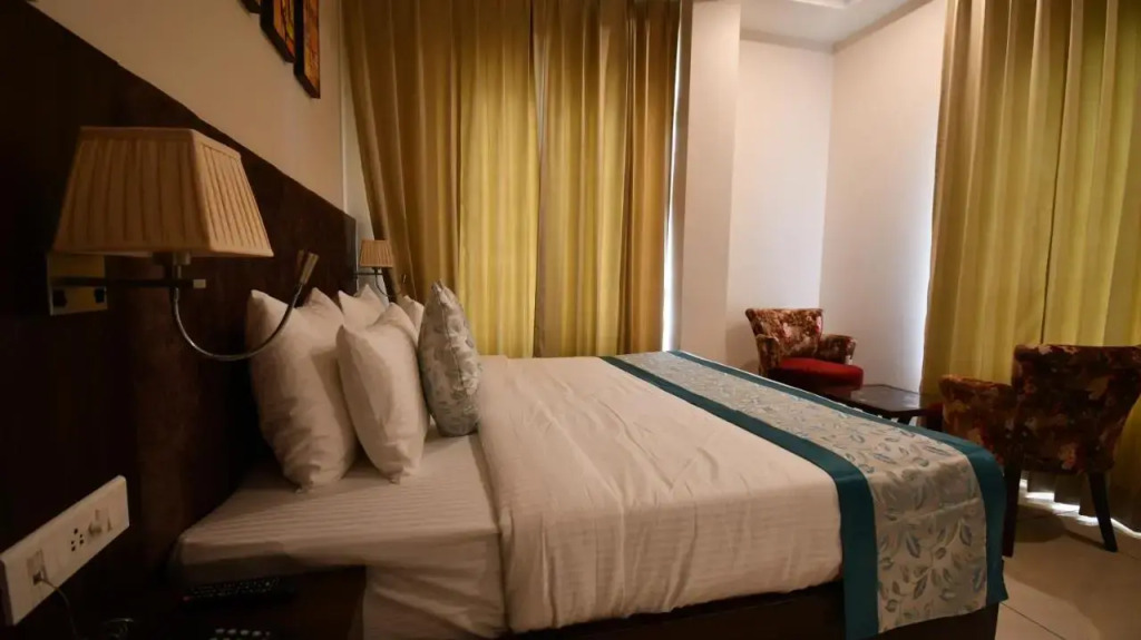 Hotel Ramaya Inn-Har Ki Pauri Road