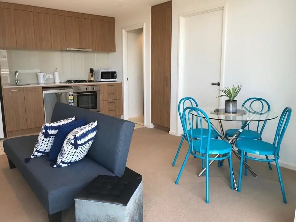 Ther-Rich Stunning CBD Apartments