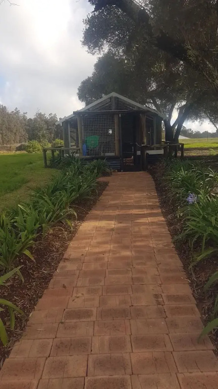 Redtail Cottages