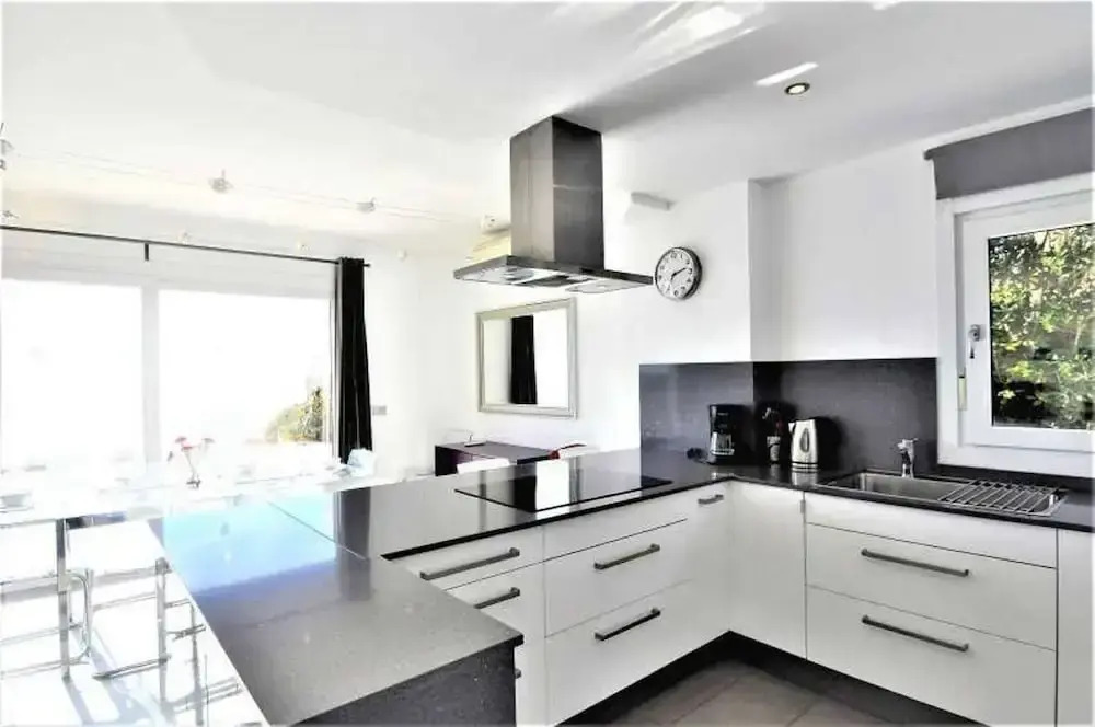 Excellent Seafront Villa in Cala Pi