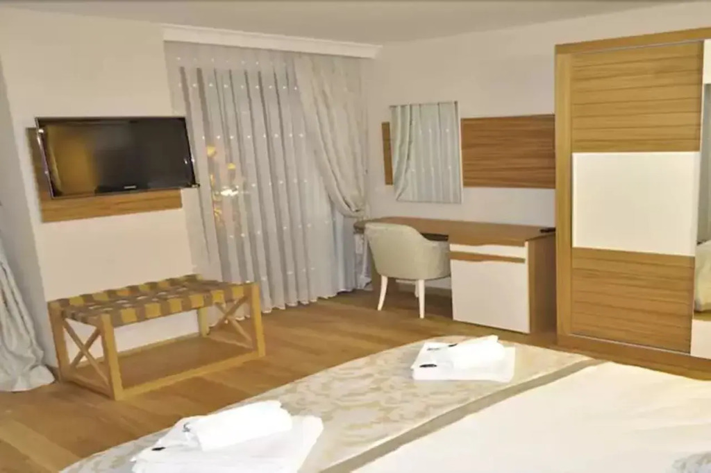 Shah Inn Hotel