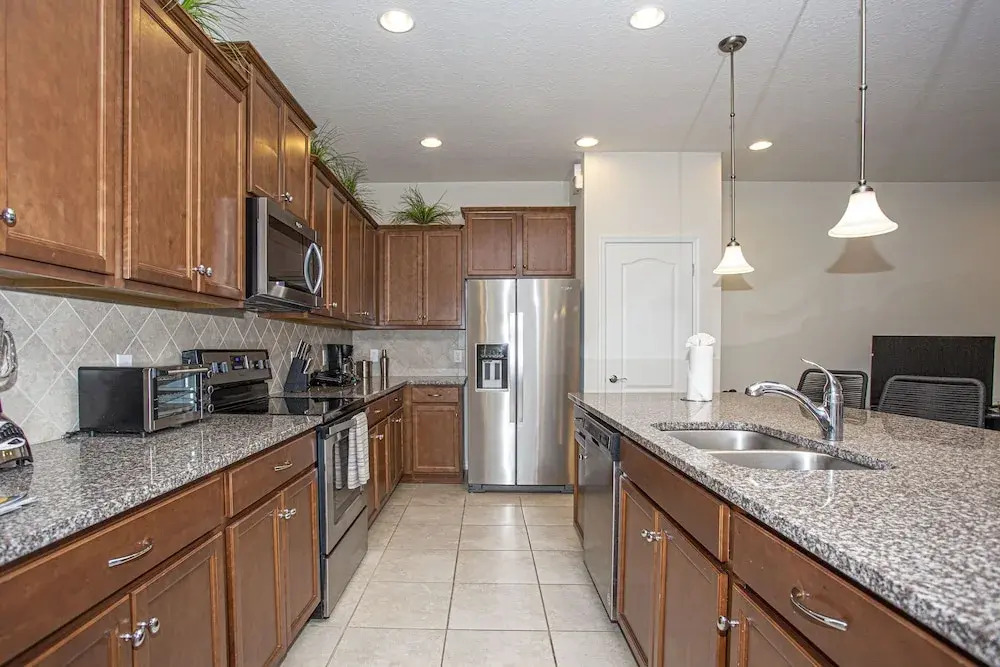8879 Windsor Westside 57186/59042