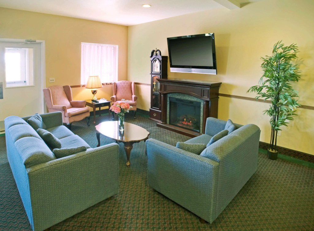 Americas Best Value Inn - Gaylord