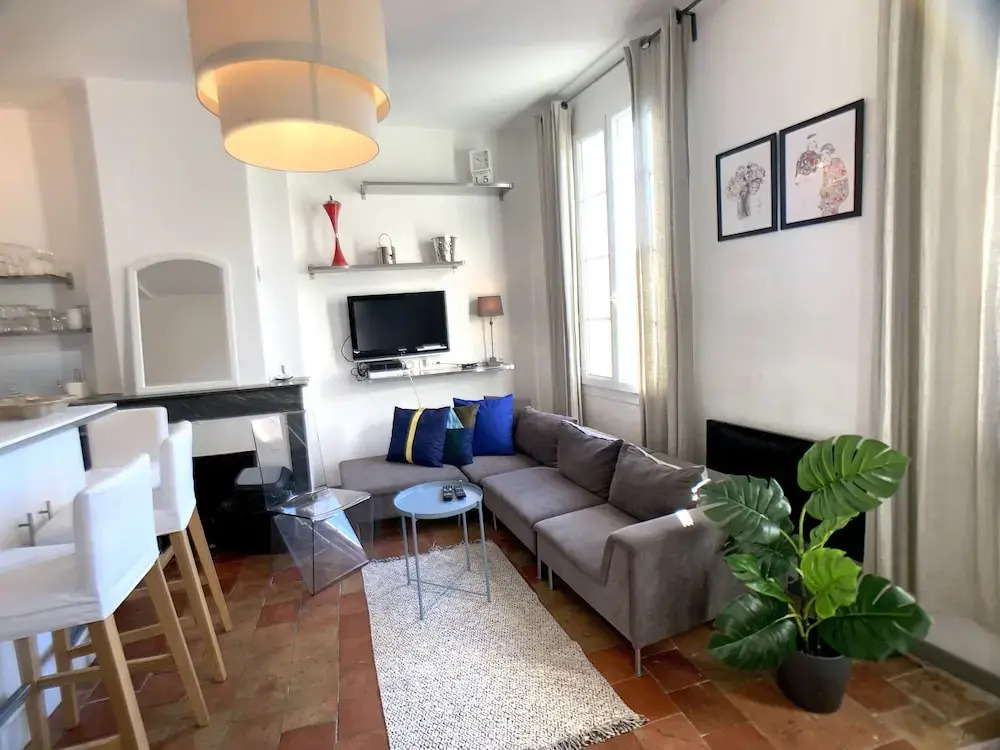 HomePlaceStay Saint Sauveur Parking Free