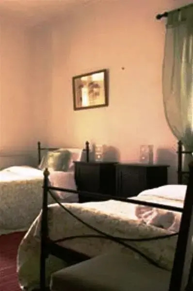 Lefkara Hotel