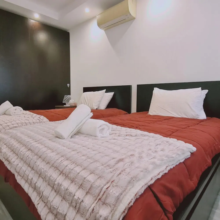 76 EGM - Stay Serenity Apartment